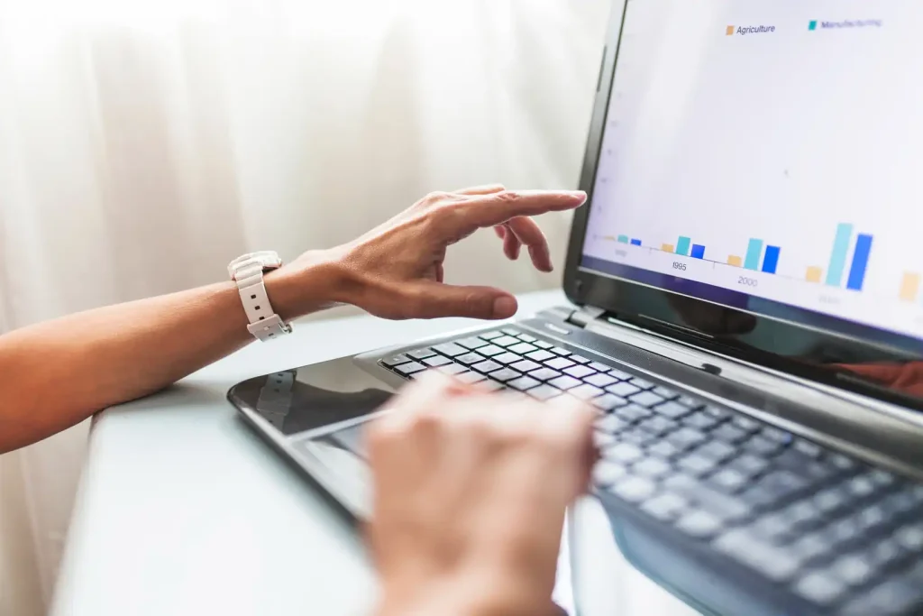 ¿Qué ventajas me proporciona utilizar Google Ads en mi estrategia de marketing?